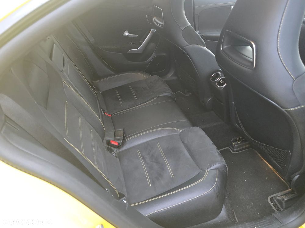 Mercedes-Benz CLA AMG 45 S 4-Matic 8G-DCT - 14