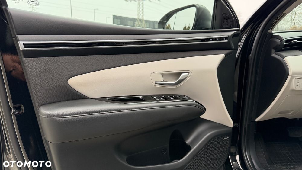 Hyundai Tucson 1.6 T-GDi HEV Platinum 4WD - 12