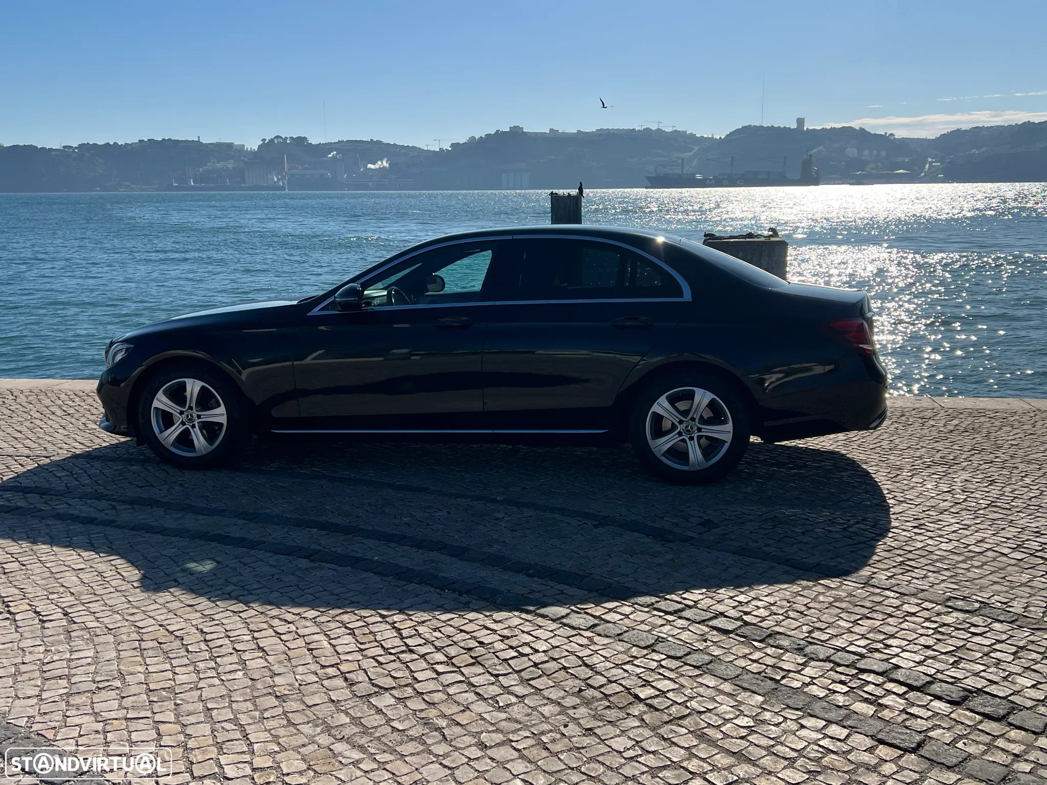 Mercedes-Benz E 220 d Avantgarde+ - 16