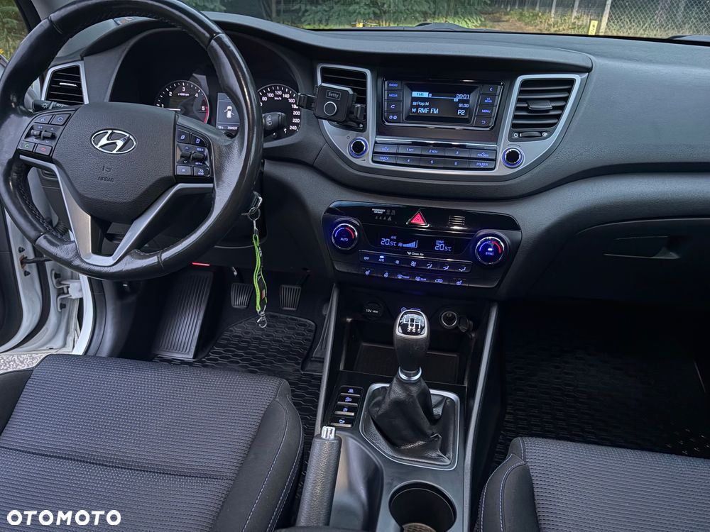 Hyundai Tucson 1.7 CRDI BlueDrive Comfort 2WD - 13