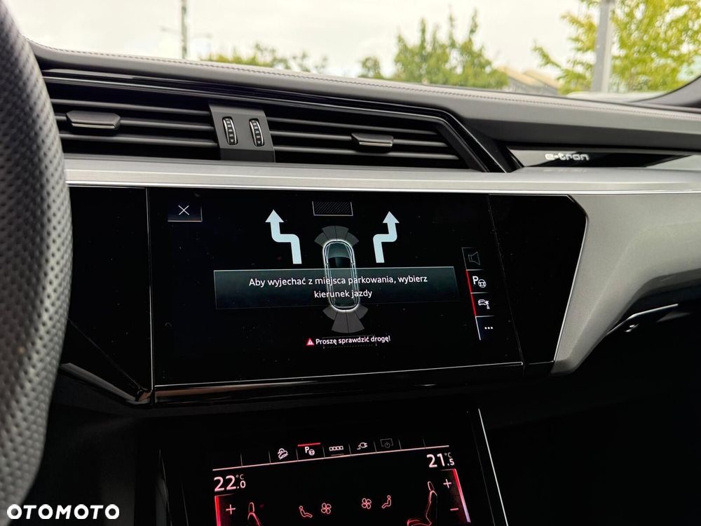 Audi Q8 e-tron 50 95kWh Quattro S Line - 37