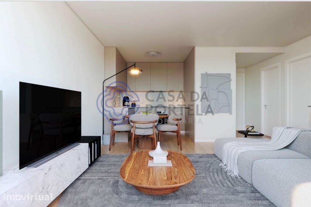 T2, Varanda, Cozinha Open Space equipada compartilhada com a sala e ar - Grande imagem: 5/10