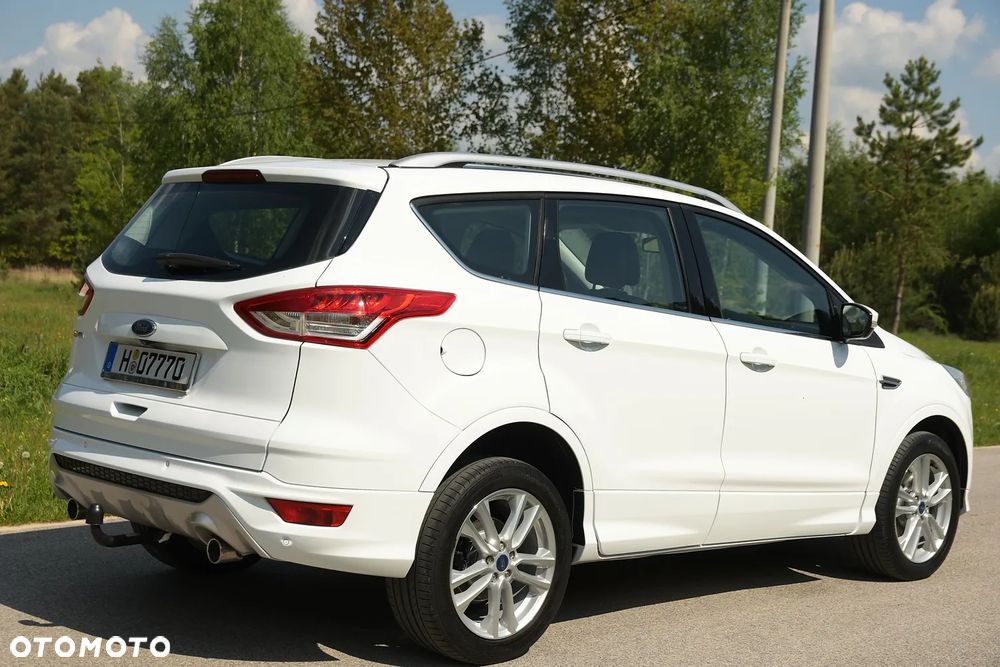 Ford Kuga 2.0 TDCi 4x4 Business Edition - 4