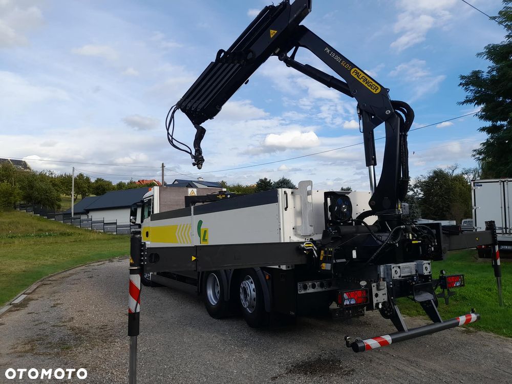MAN TGS 26.400 6x2 oś skrętna/podnoszona HDS dzwig żuraw PALFINGER pk 19001 SLD5 SKŁADANY W " Z" 5x wysuw hydrauliczny + ROTATOR + CHWYTAK PALET + RADIO// FUL SERWIS W ASO MAN!!!! POTWIERDZONY Niski przebieg 313tys km!!!! - 6