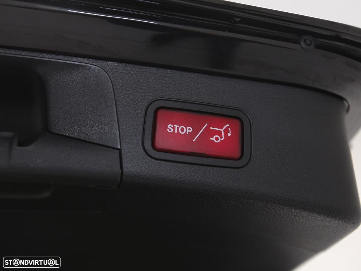 Mercedes-Benz E 300 de 4Matic T 9G-TRONIC AMG Line - 13