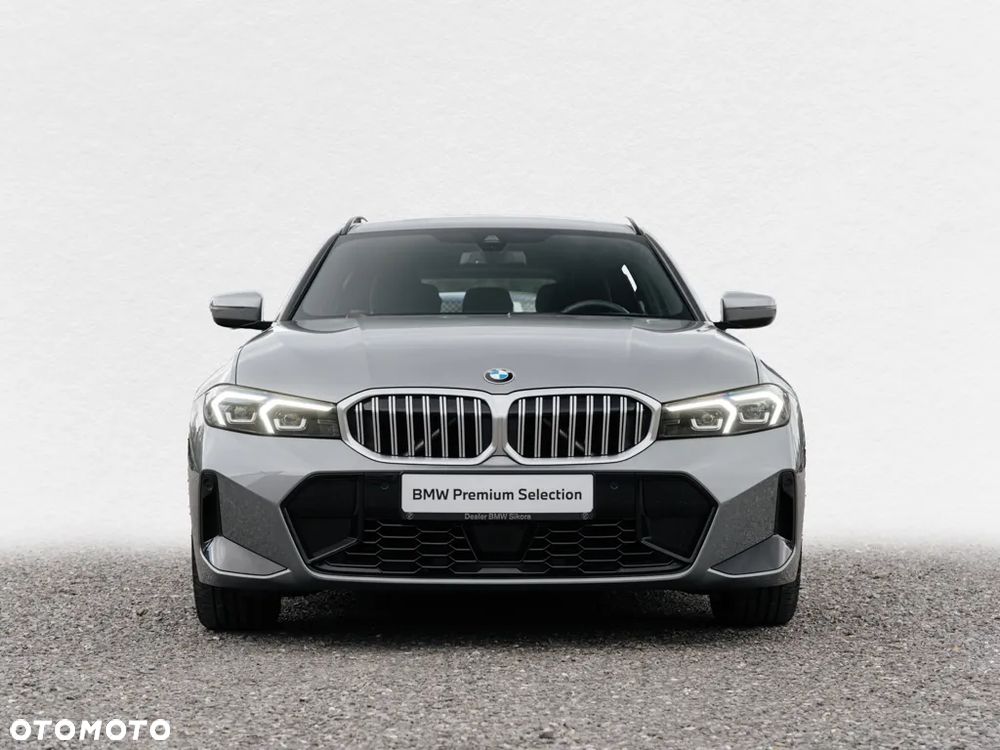 BMW Seria 3 330i M Sport - 3