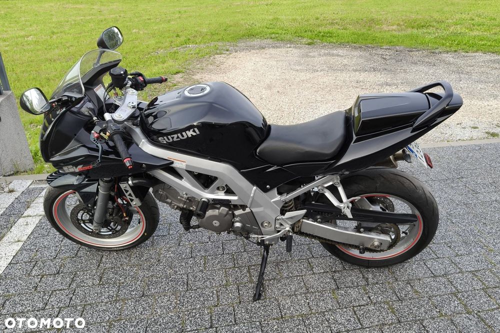 Suzuki SV - 10