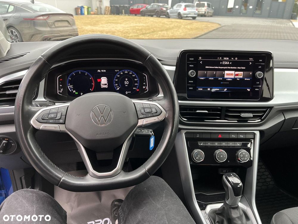 Volkswagen T-Roc - 13