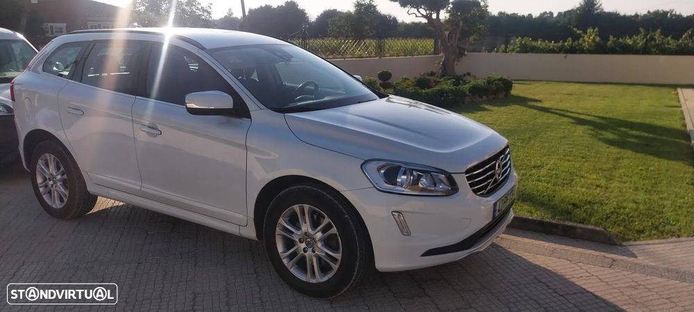 Volvo XC 60 2.0 D4 Momentum - 2