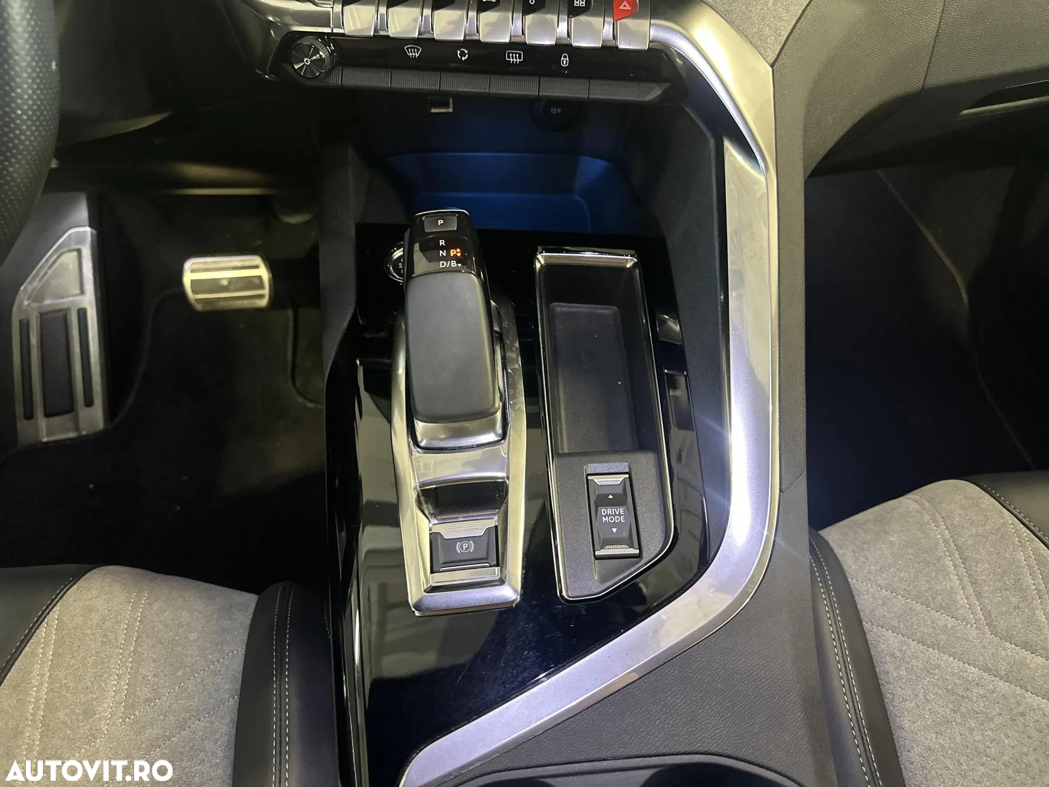 Peugeot 3008 PHEV EAT8 GT Pack - 18