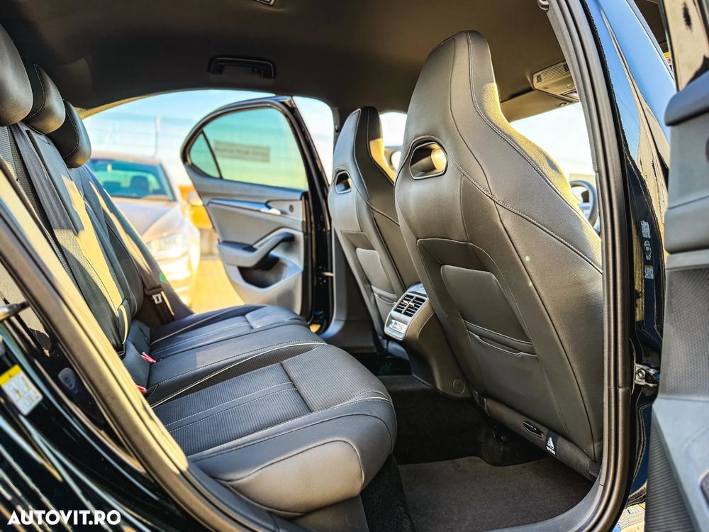 Skoda Superb 2.0 TDI 193 CP 4x4 DSG Sportline - 25