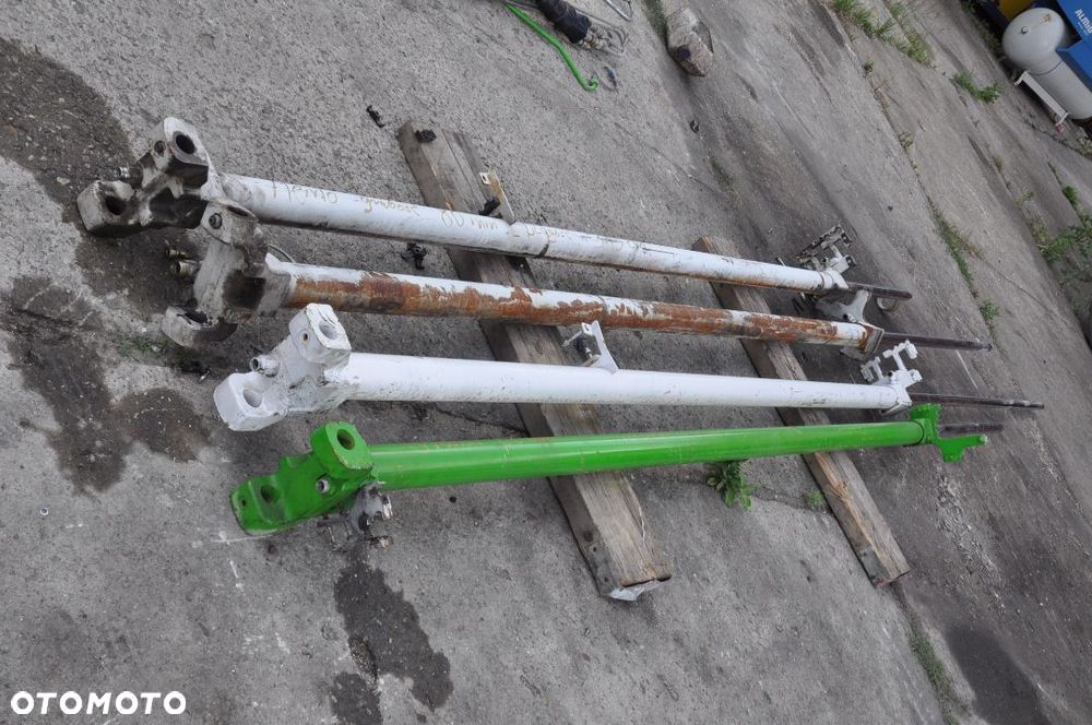 SIŁOWNIK HYDRAULICZNY MERLO DŁ. 315 CM - 1