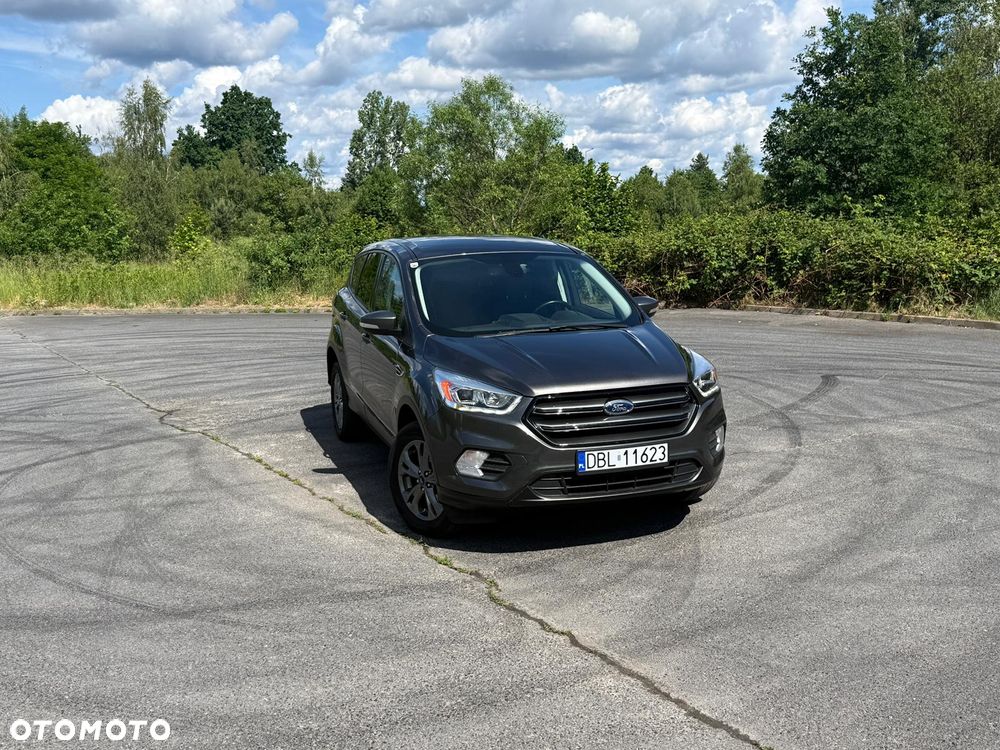 Ford Kuga 1.5 TDCi 2x4 Cool & Connect - 1