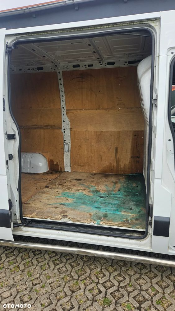 Renault Master III - 7