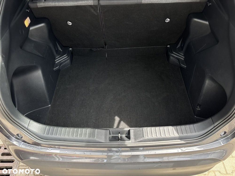 Toyota Yaris Cross - 32