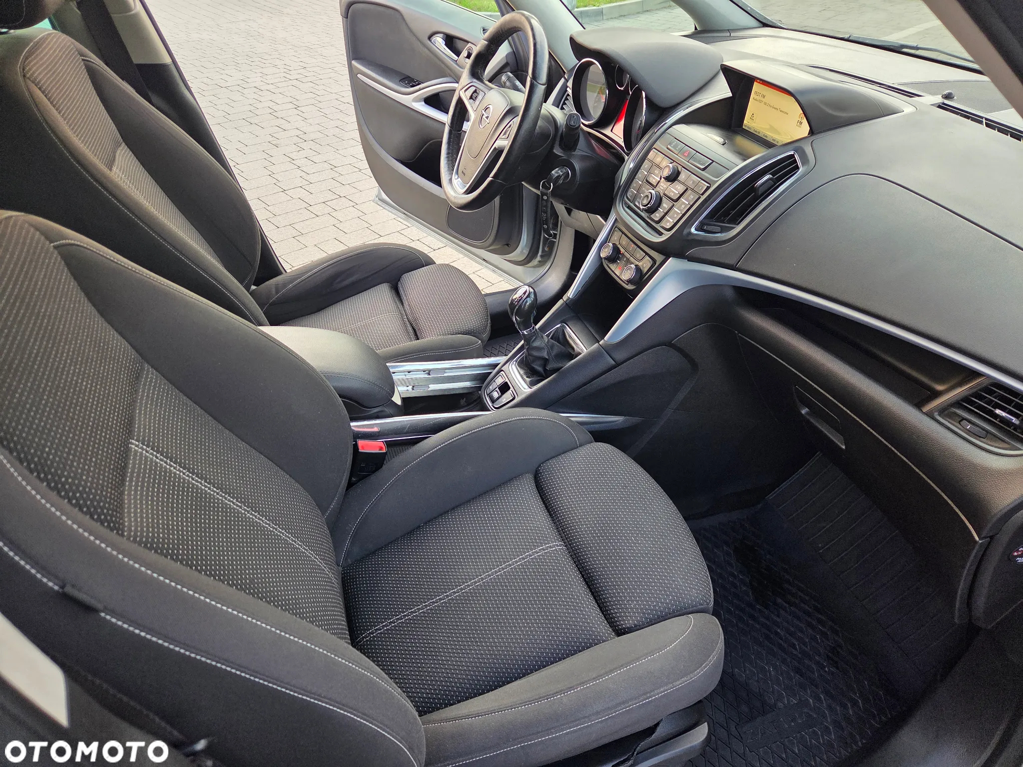 Opel Zafira 1.4 T Cosmo EcoFLEX S&S EU6 - 15