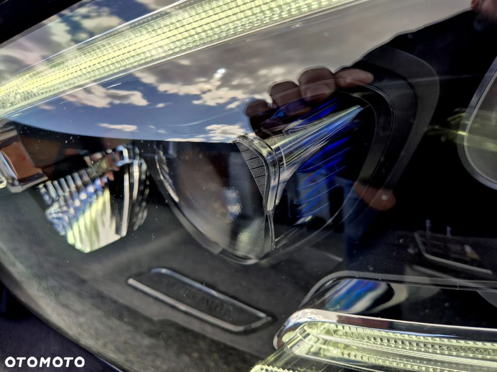 Mercedes-Benz GLC - 30