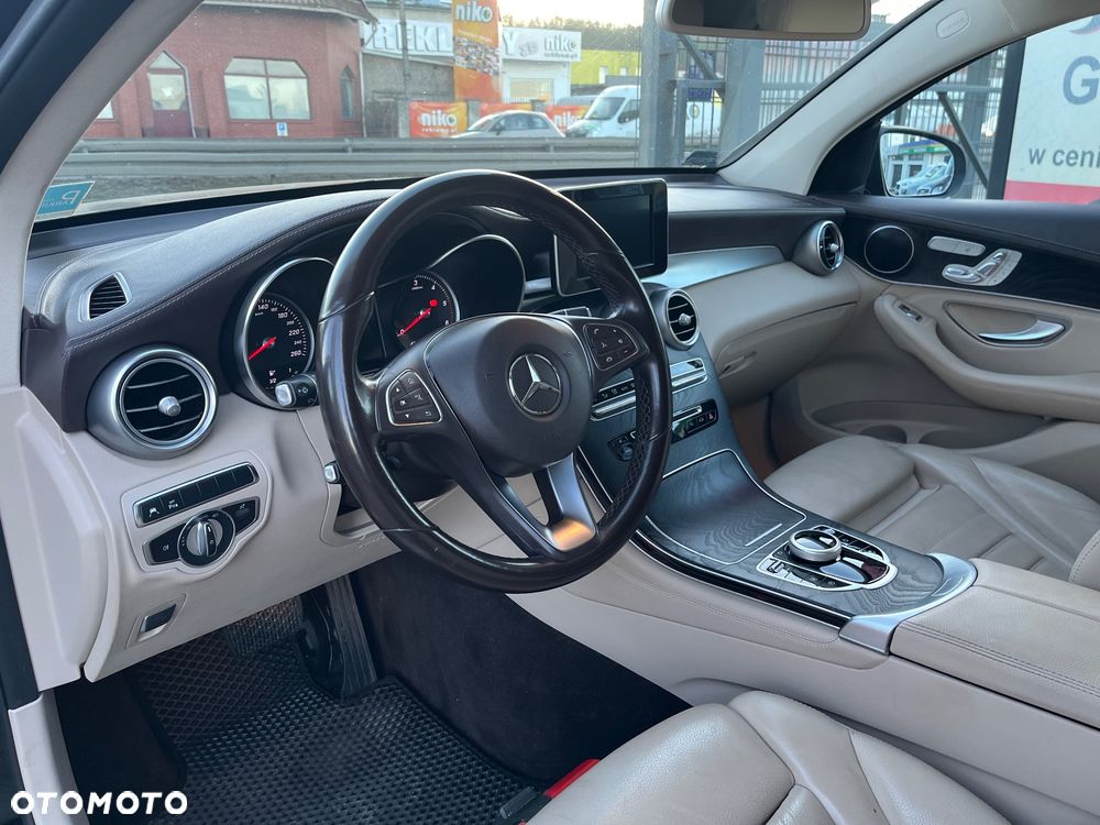 Mercedes-Benz GLC - 6