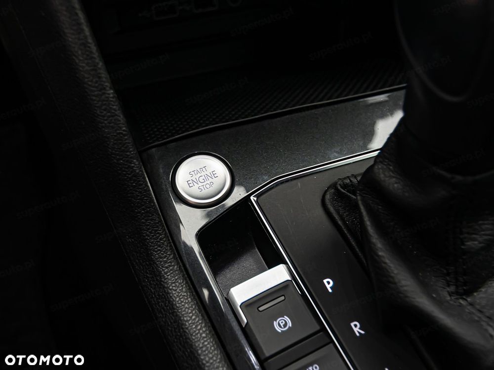 Volkswagen Tiguan 2.0 TSI 4Mot IQ Drive DSG - 19