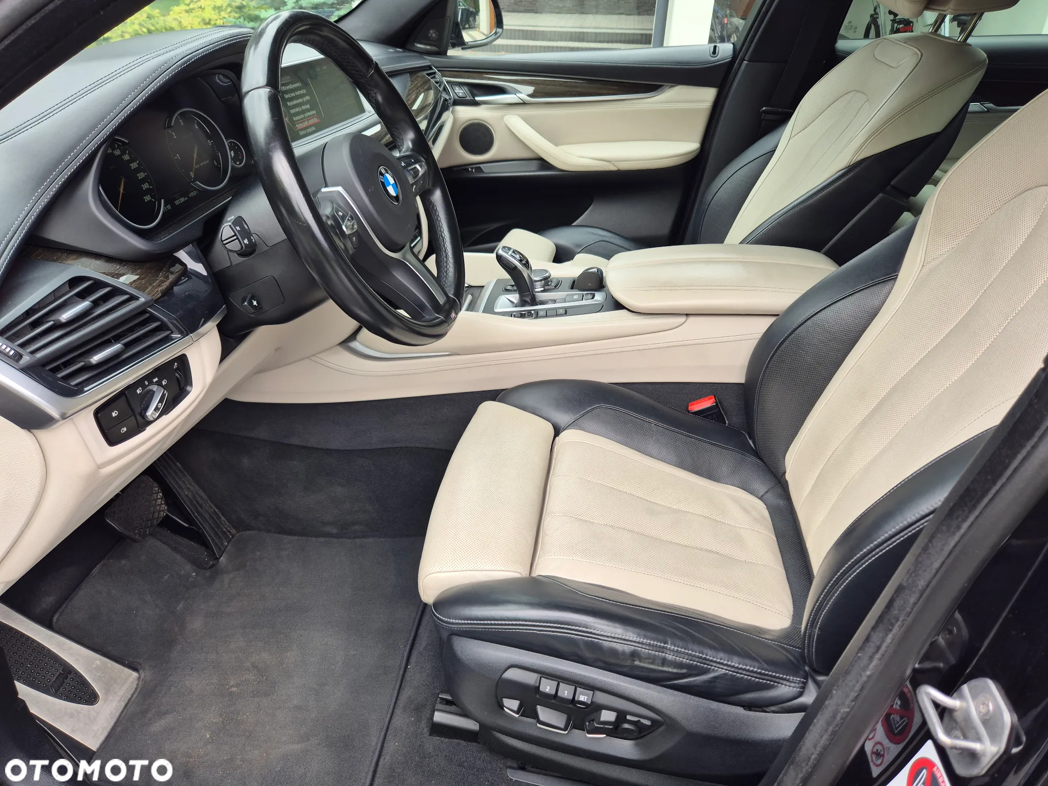 BMW X6 M50d - 31