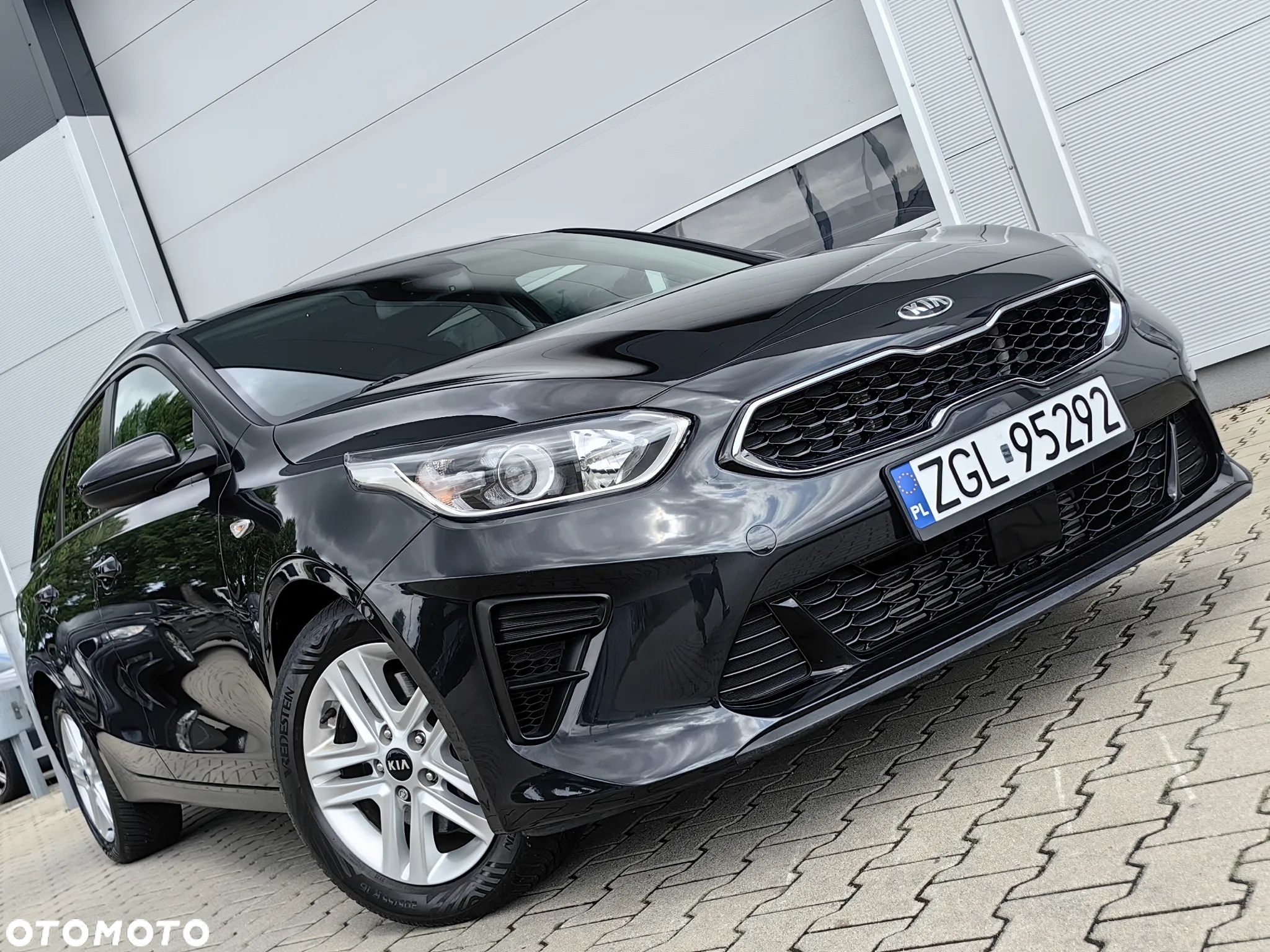Opel Astra 1.2 Turbo Edition - 1