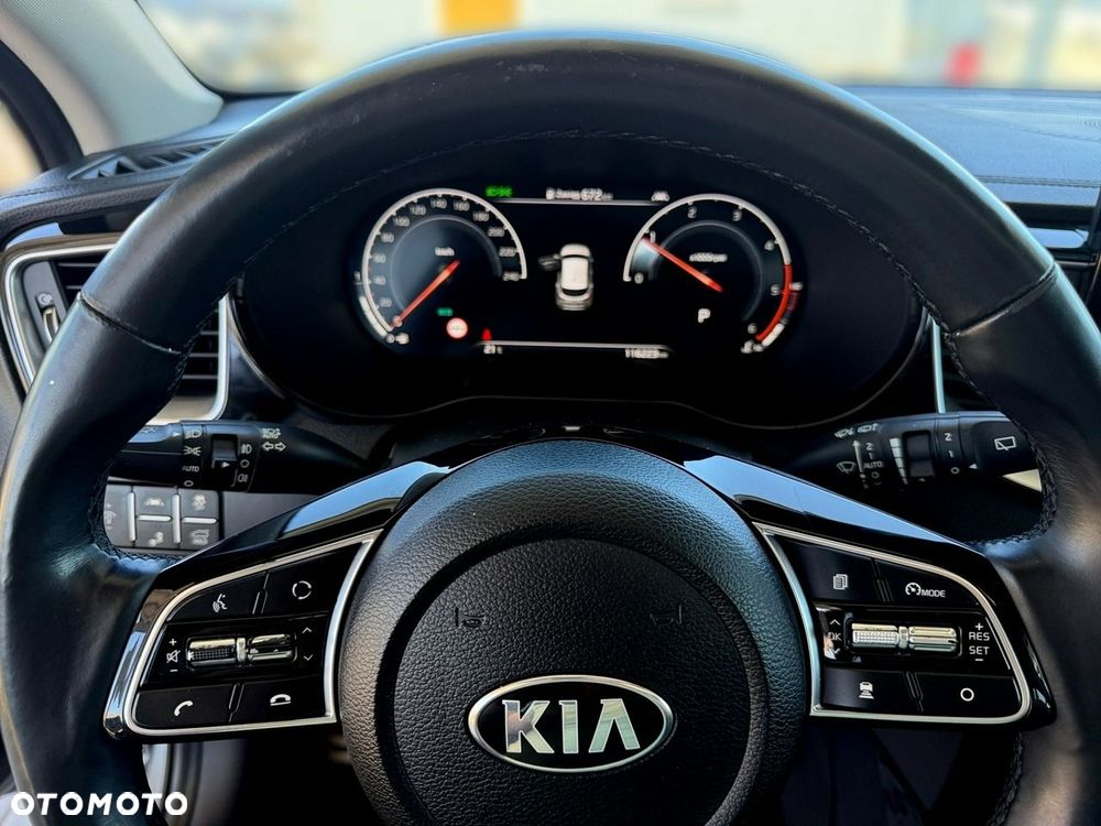Kia XCeed - 17