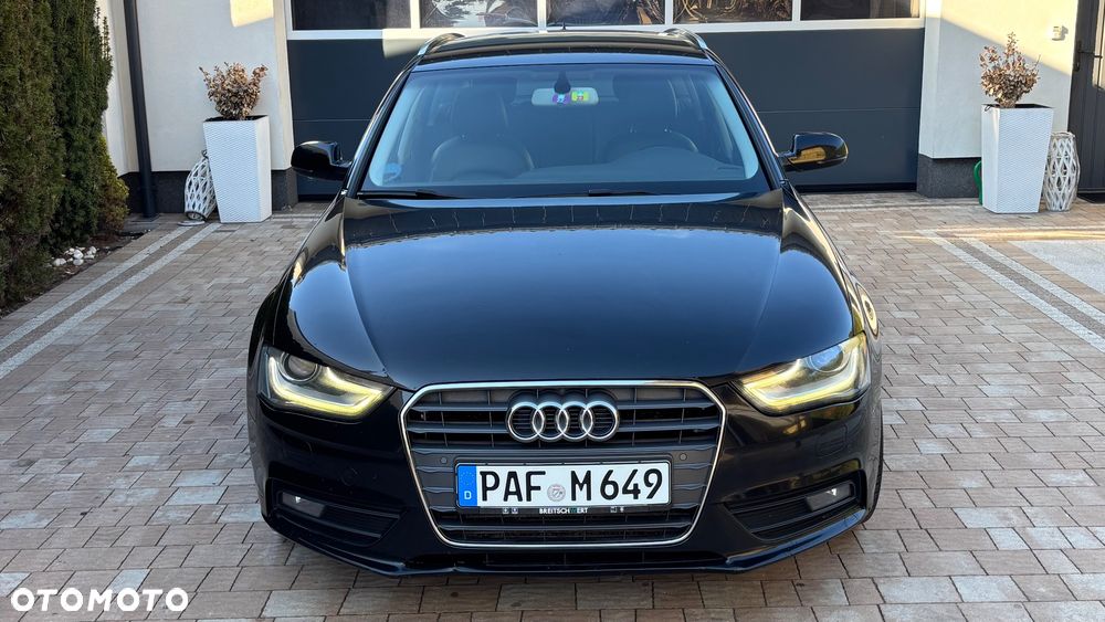 Audi A4 Avant - 4