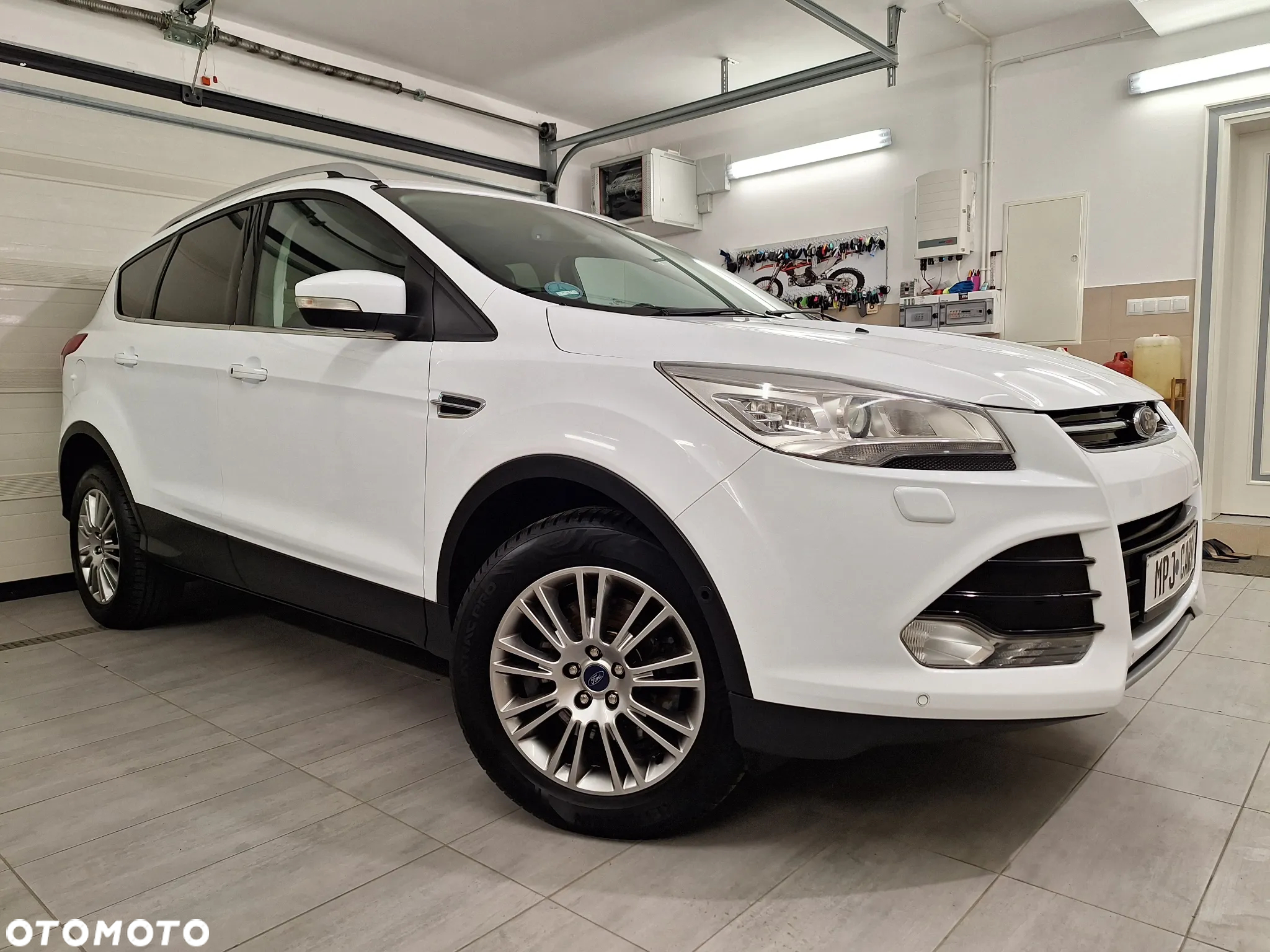 Ford Kuga 2.0 TDCi 4WD Titanium - 2