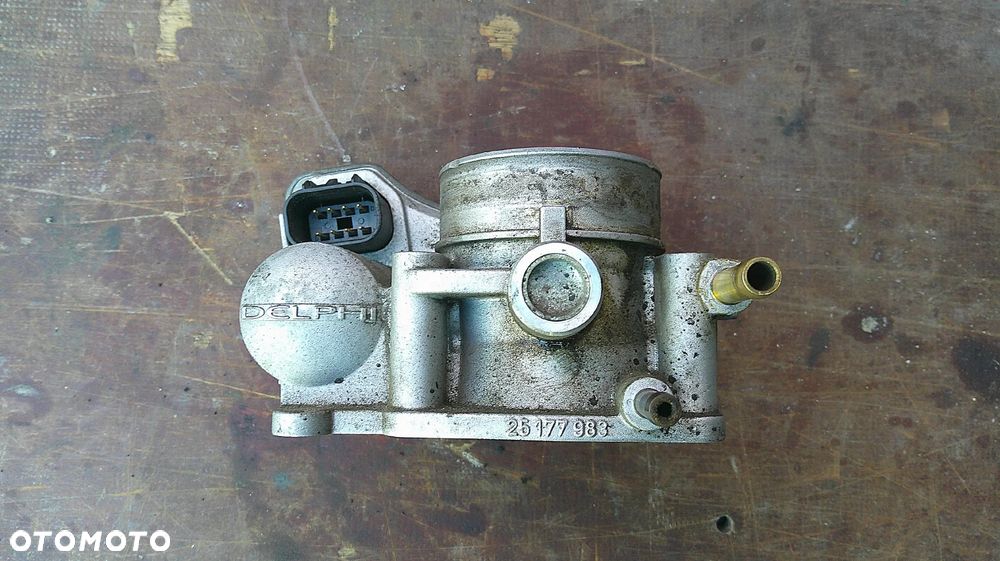OPEL VECTRA C LIFT 1.6 16V PRZEPUSTNICA 25177983 - 3