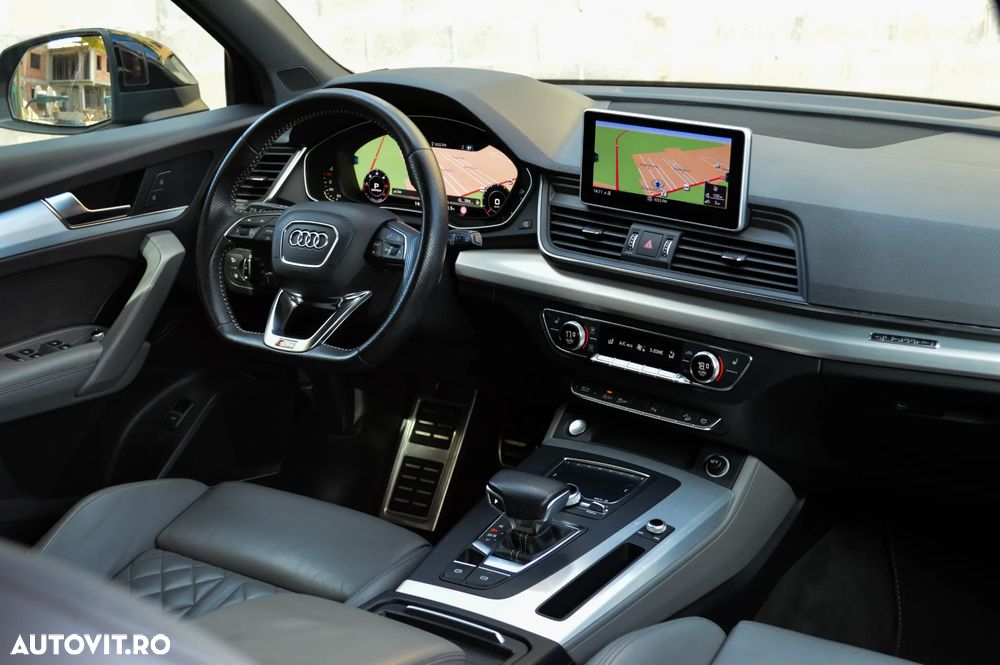 Audi Q5 2.0 40 TDI quattro S tronic Sport - 24