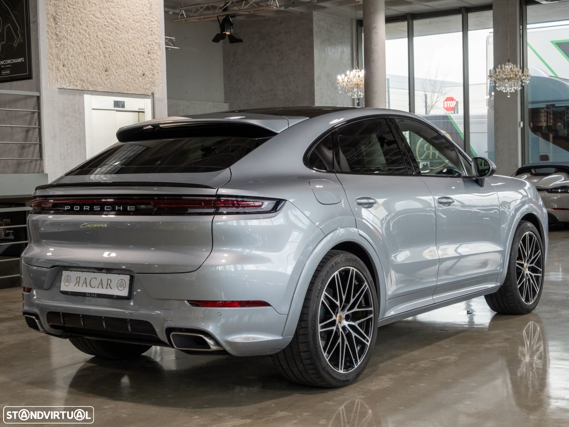 Porsche Cayenne Coupé E-Hybrid - 5