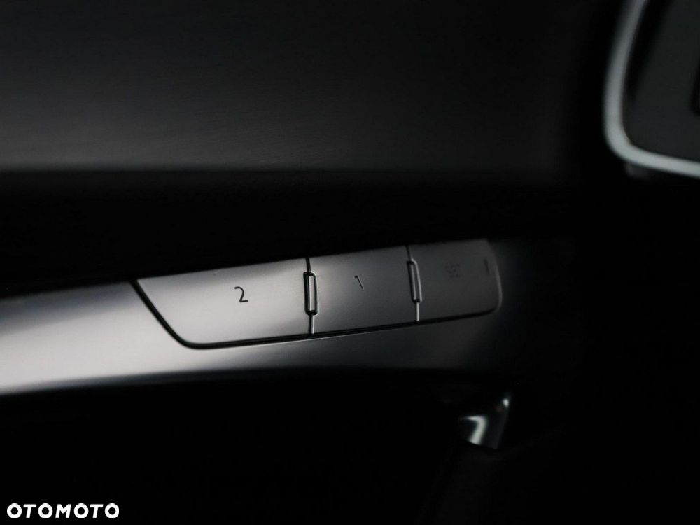 Audi A6 Avant 40 TDI mHEV Quattro Sport S tronic - 37