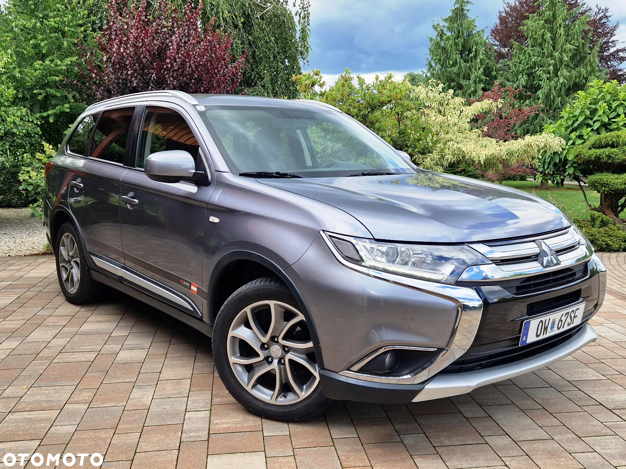 Mitsubishi Outlander - 9