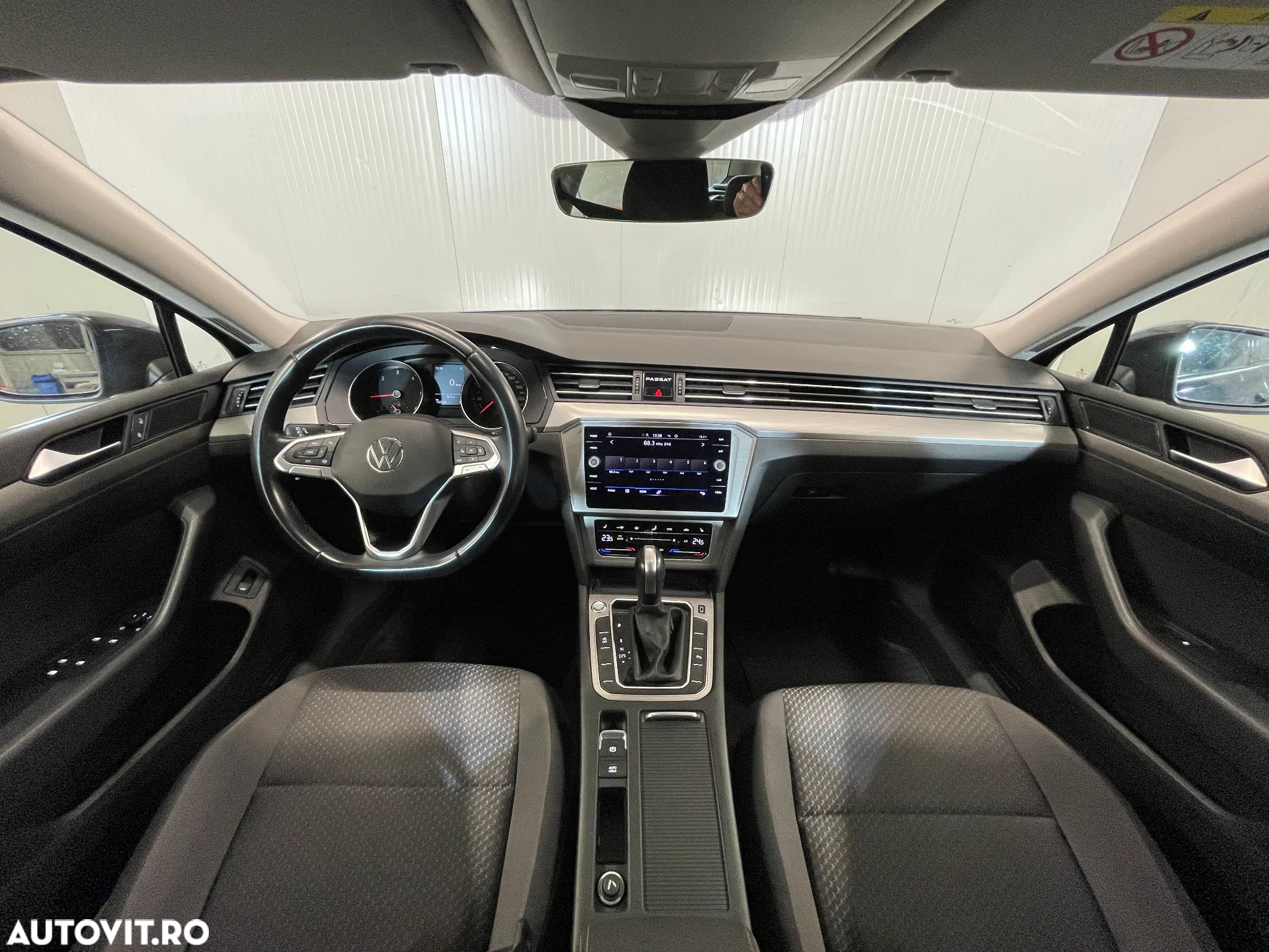 Volkswagen Passat Variant 2.0 TDI DSG Advance - 7