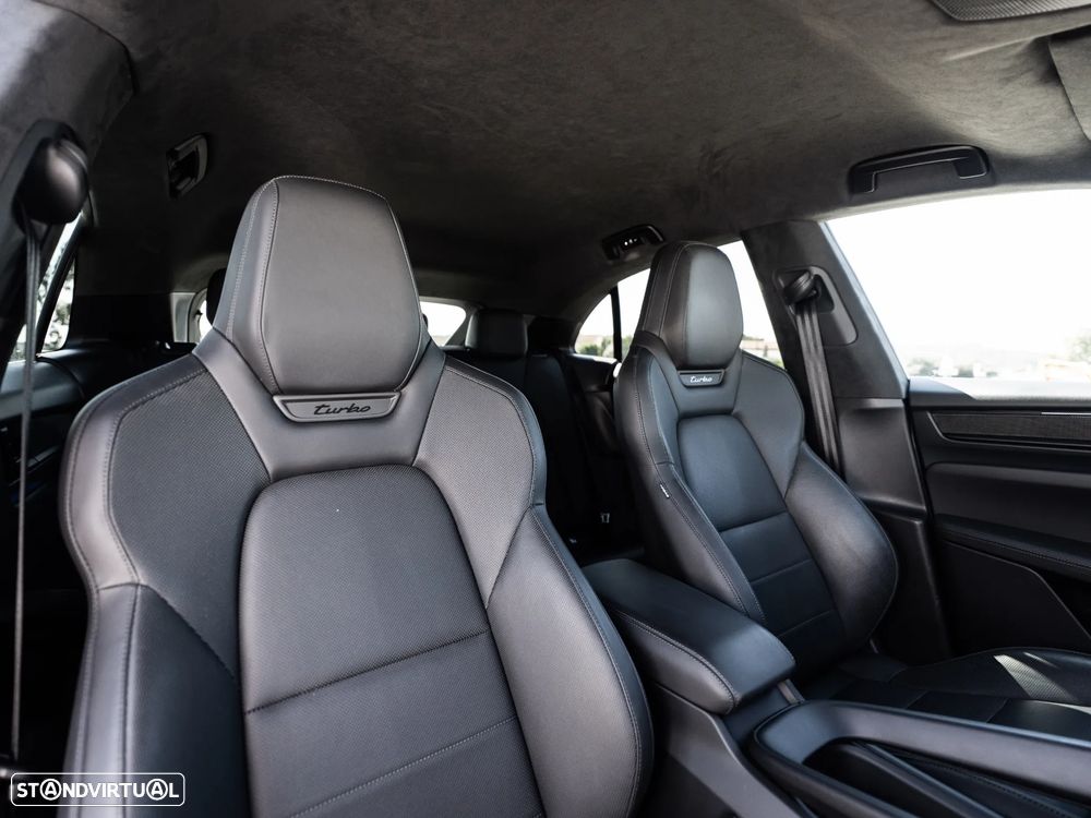 Porsche Macan Electric Turbo - 27