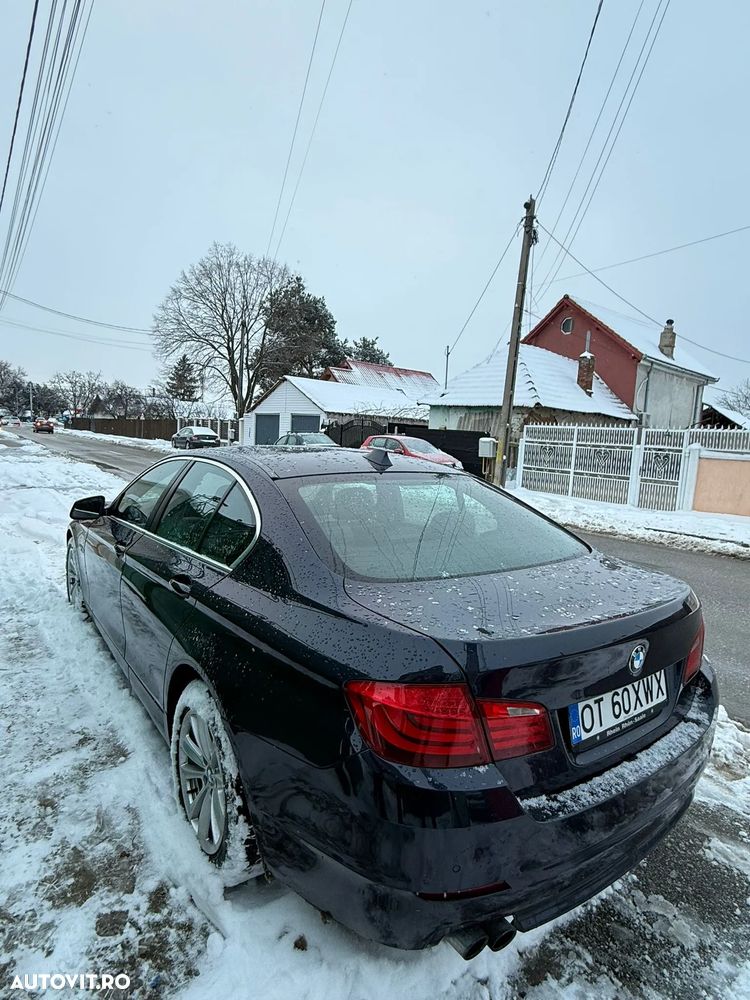 BMW Seria 5 525d Sport-Aut. - 4