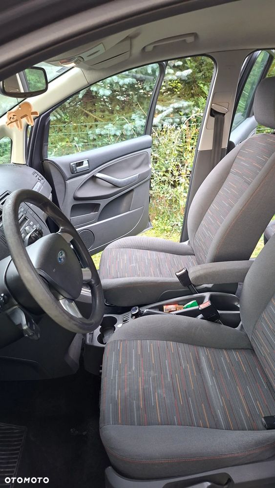 Ford C-MAX - 14