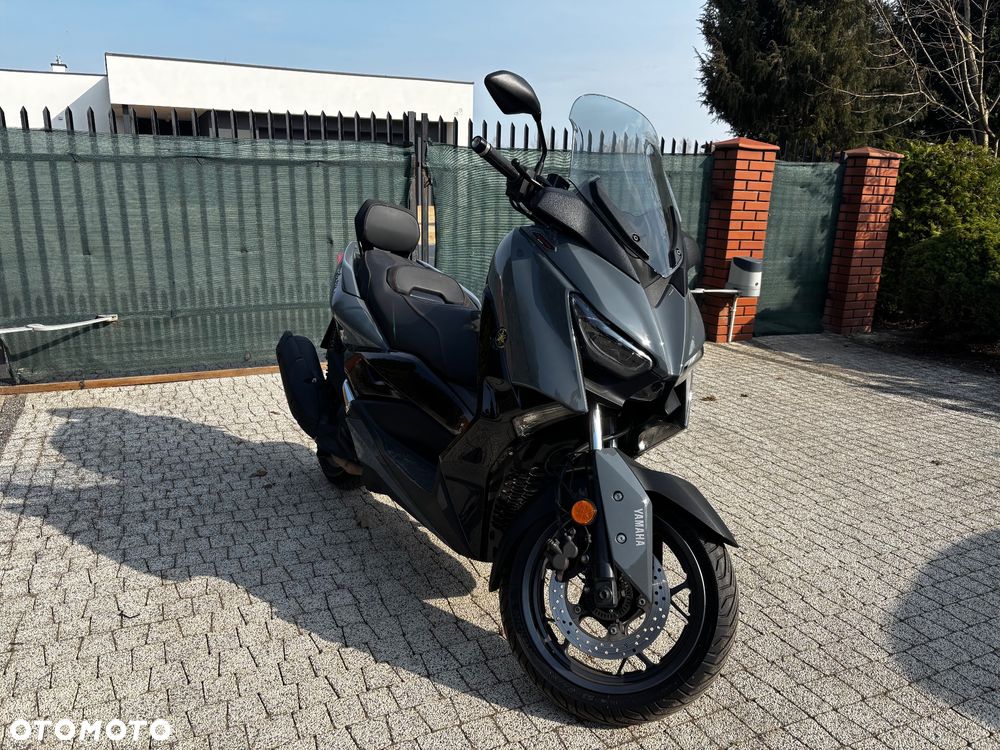Yamaha X-max - 1