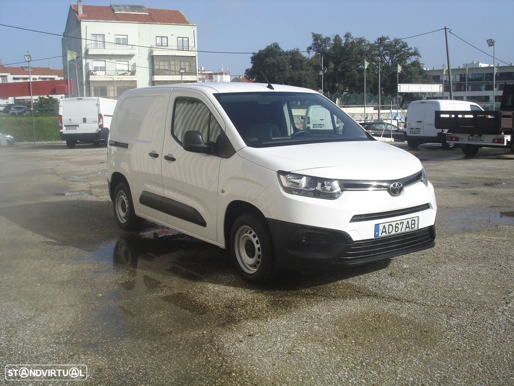 Toyota Proace City 1.5D L1 Exclusive - 1