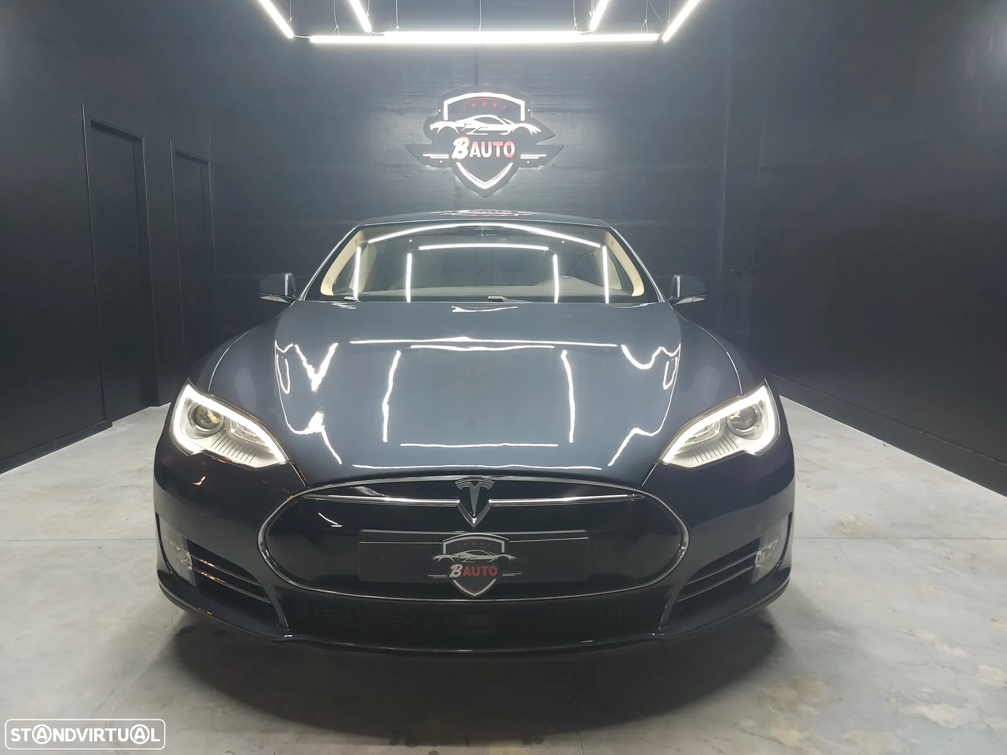 Tesla Model S 85 - 3