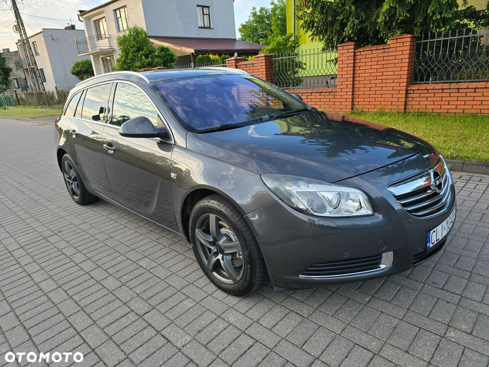 Opel Insignia 2.0 Turbo Cosmo - 1