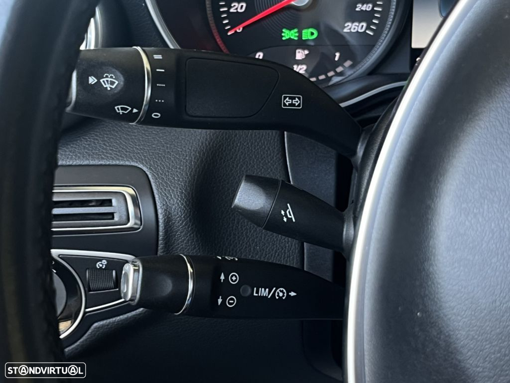 Mercedes-Benz C 220 d Aut. - 35