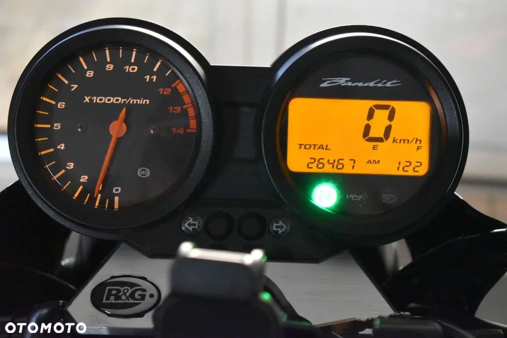 Suzuki Bandit - 40