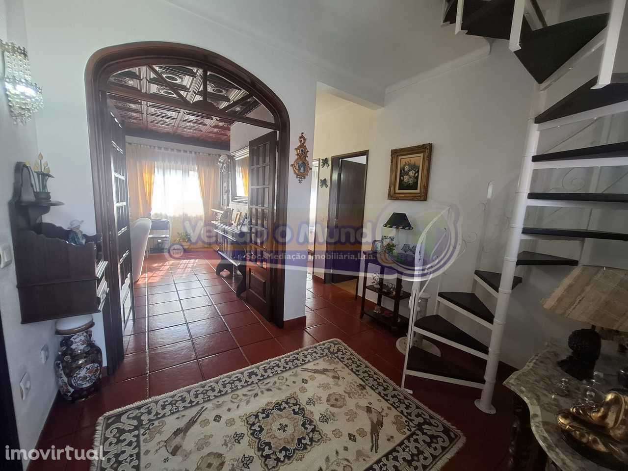 Moradia T4+3 em Benavente (B651) - Grande imagem: 5/35