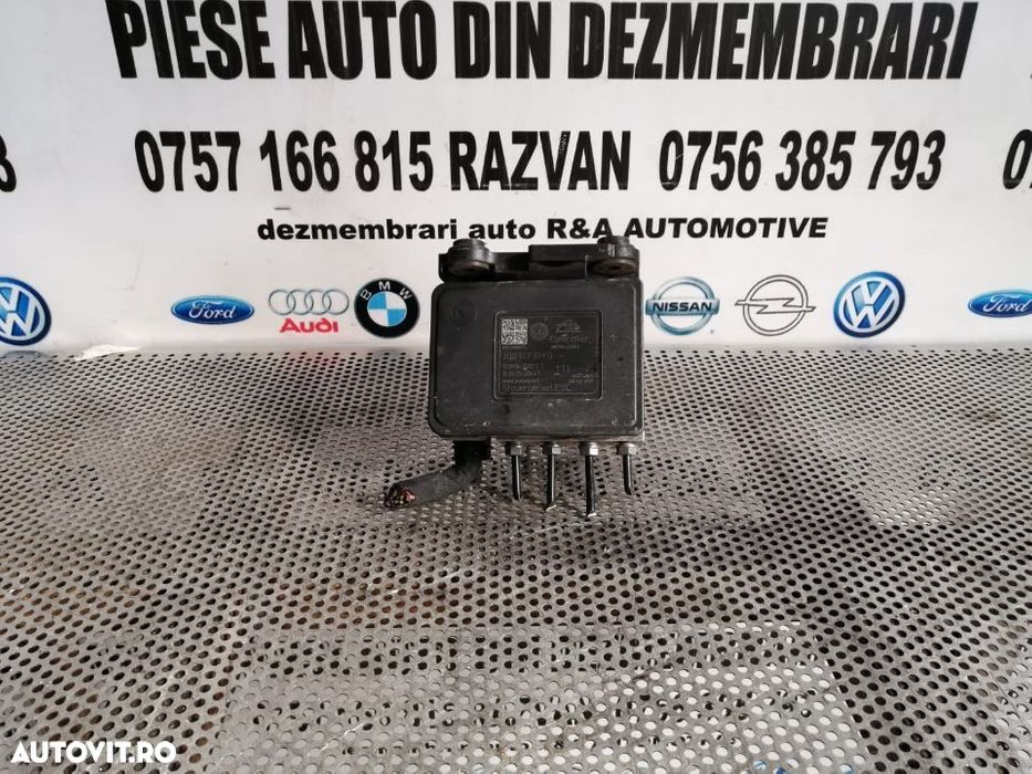 Pompa ABS VW Golf 7 VII Passat B8 An 2014/2020 Livram Oriunde Pompa ABS VW Golf 7 VII Passat B8 An - 1