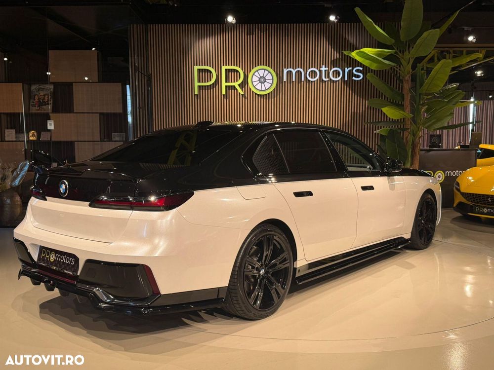 BMW Seria 7 740d xDrive MHEV - 6