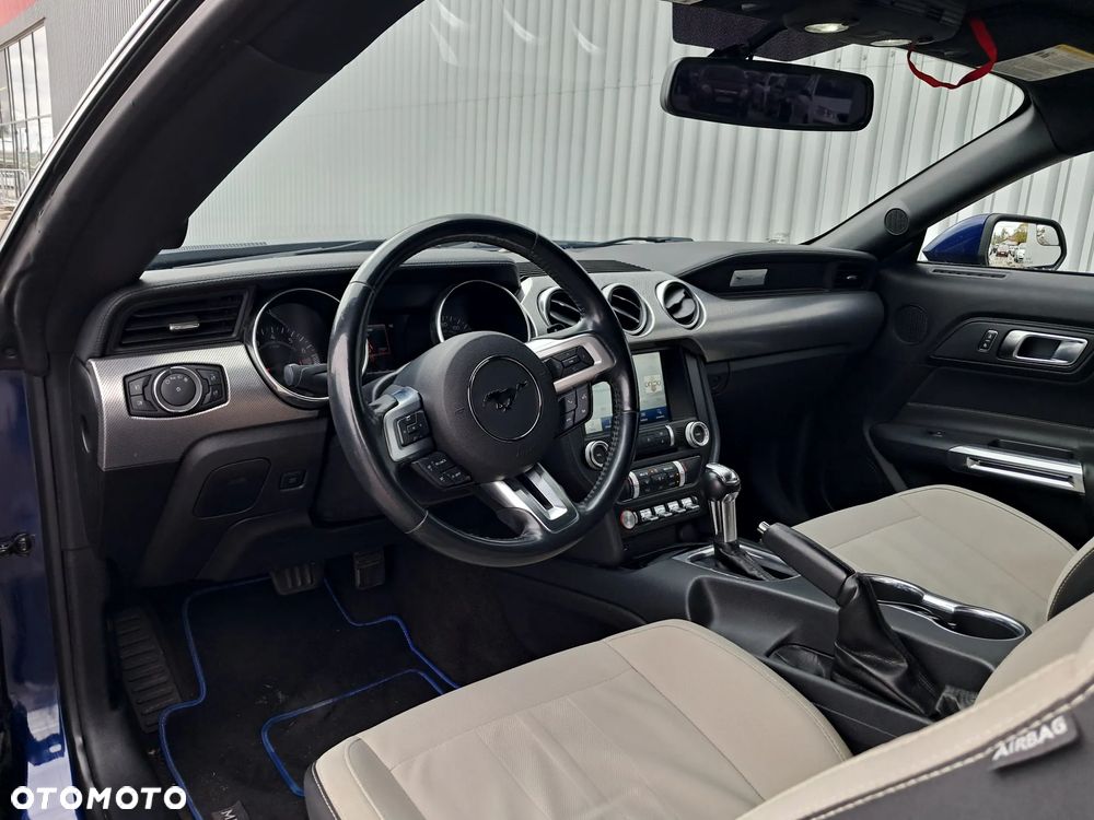 Ford Mustang - 15