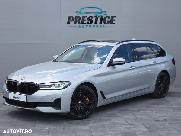 BMW Seria 5 520d Touring Aut. Luxury Line