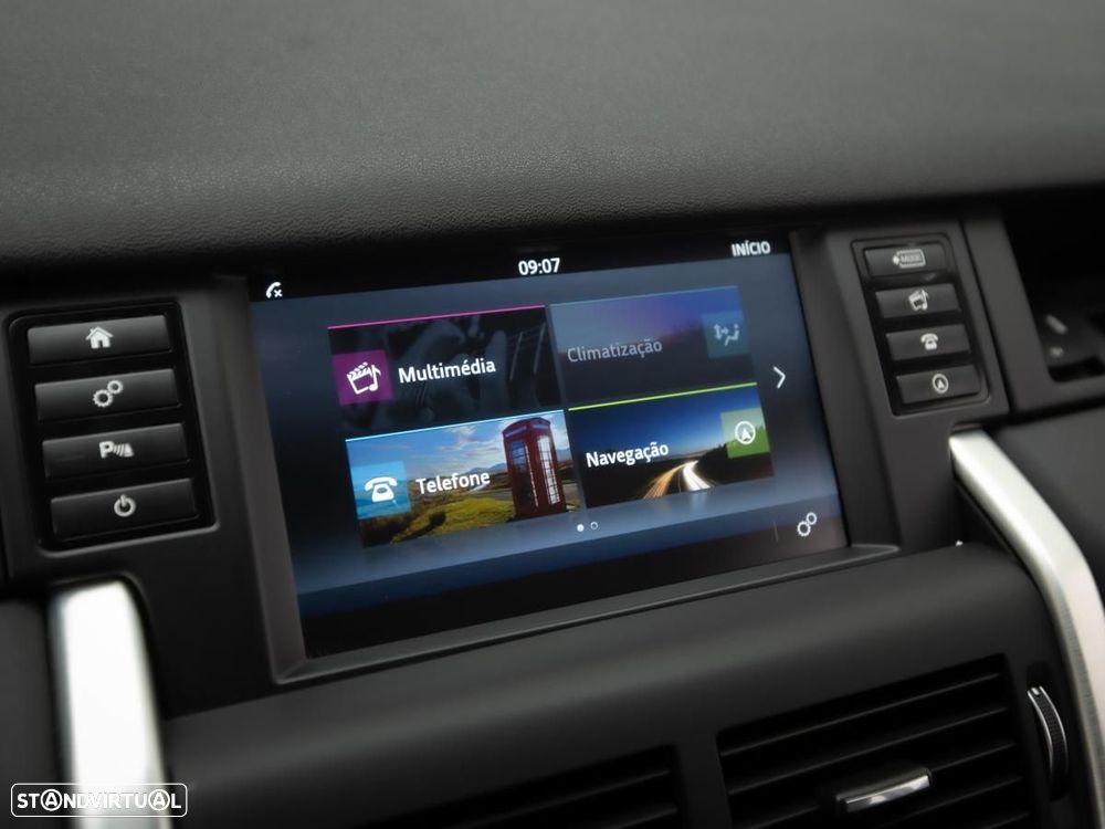 Land Rover Discovery Sport - 21