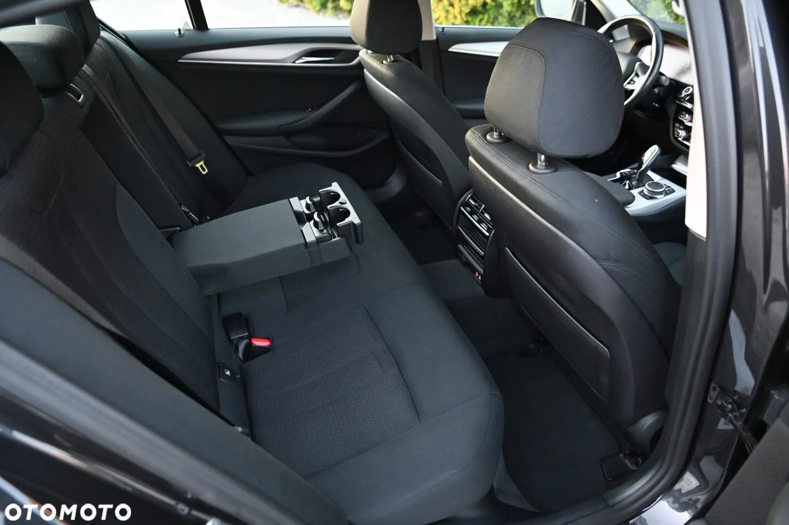 BMW Seria 5 520i GPF Business Edition - 28